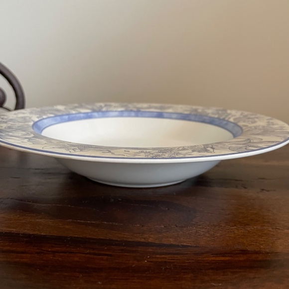 Vintage Waverly Garden Toile pattern soup bowl, Fine Stoneware, Blue Toile - Picture 2 of 6